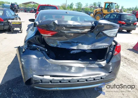 2016 Chrysler 200 Limited z USA, uszkodzony, nr VIN 1C3CCCAB1GN131526